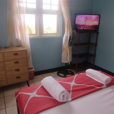 Bataka Danglez Bed & Breakfast מראה חיצוני תמונה