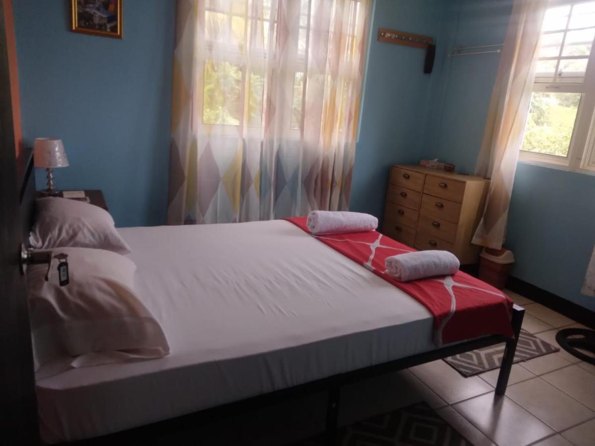 Bataka Danglez Bed & Breakfast מראה חיצוני תמונה