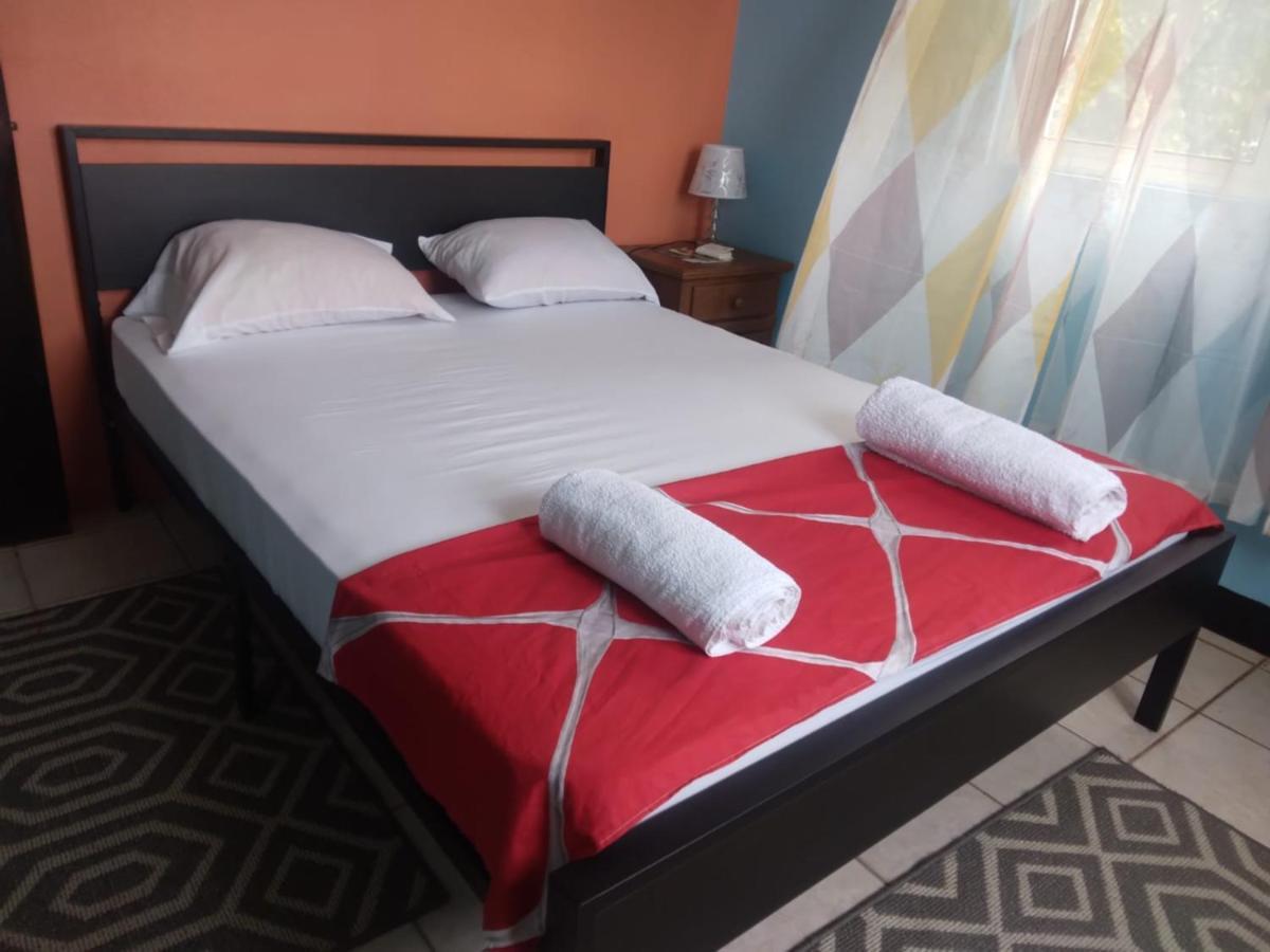 Bataka Danglez Bed & Breakfast מראה חיצוני תמונה